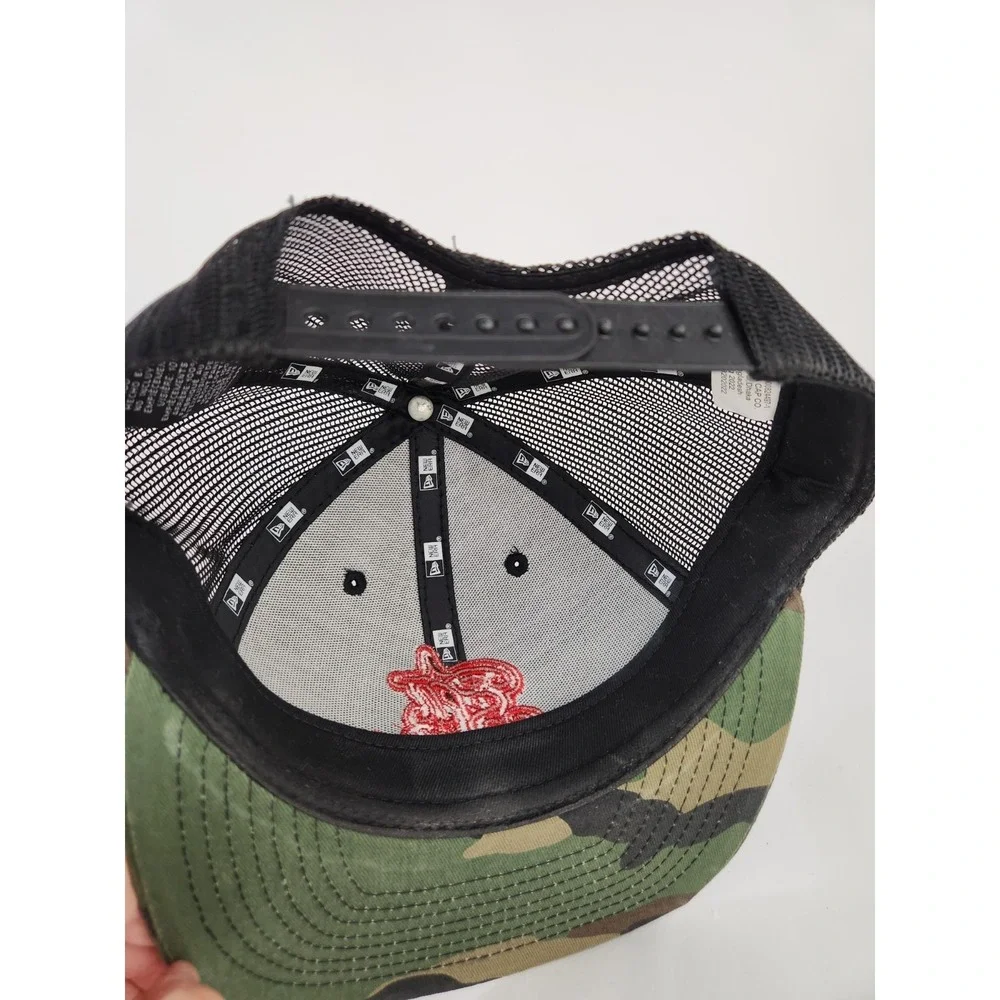 Camouflage Snapback Hat Yupoong trucker Cap Red Logo Camo Mesh